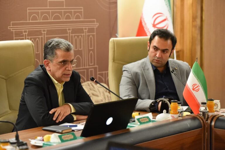 14 نشست همفکری و رونمایی از پوستر هفتمین نمایشگاه صنعت قهوه 1404