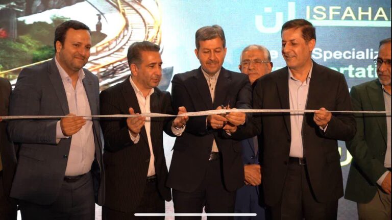 افتتاح نمایشگاههای مدیریت شهری و حمل نقل