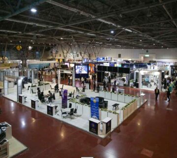 آغاز به کار فن نما و اتوکام