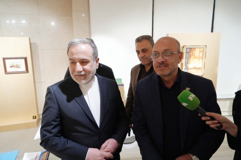 photo_5938245788481817713_y